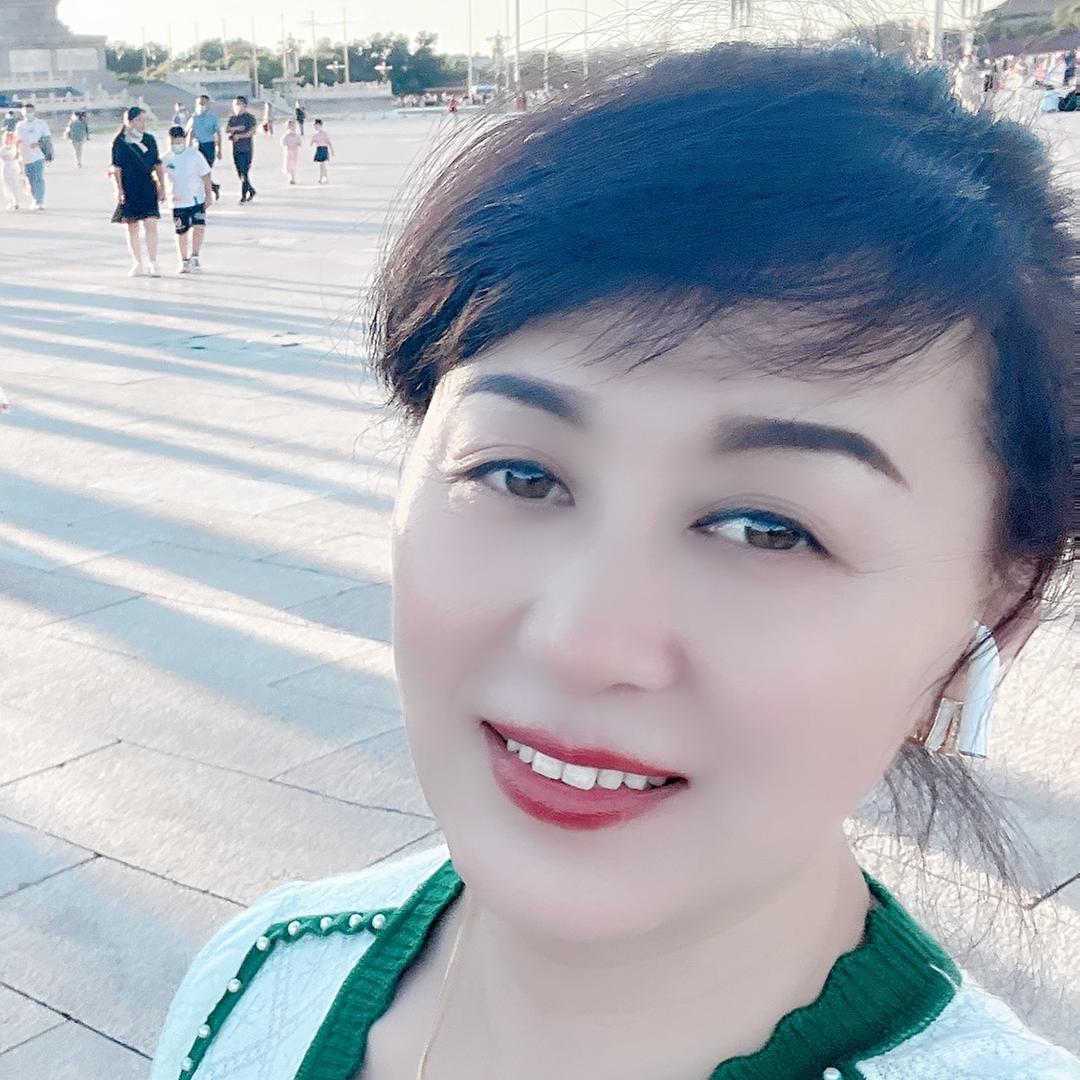 nR女鞋(咸阳丽彩万达店)