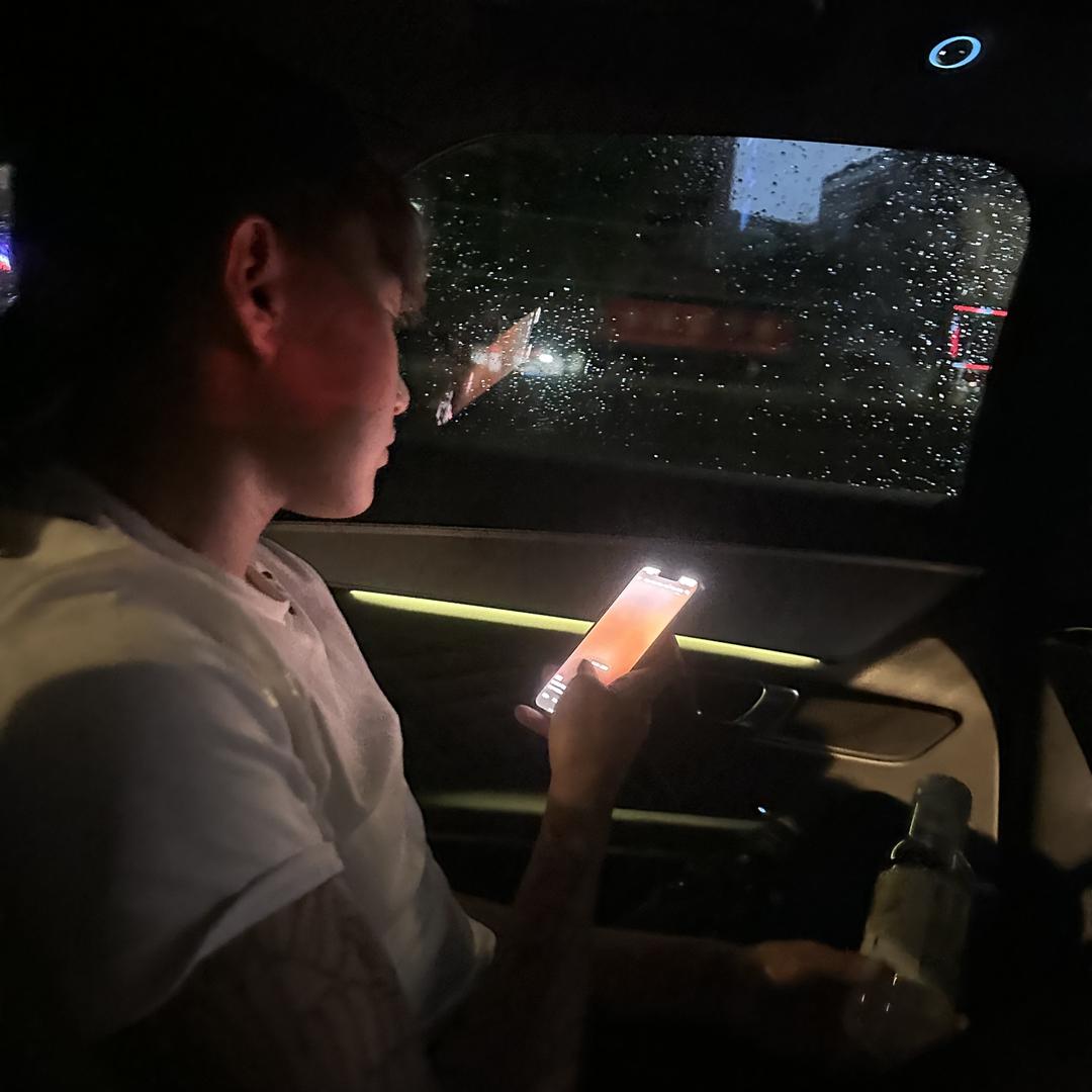 夜巴黎、