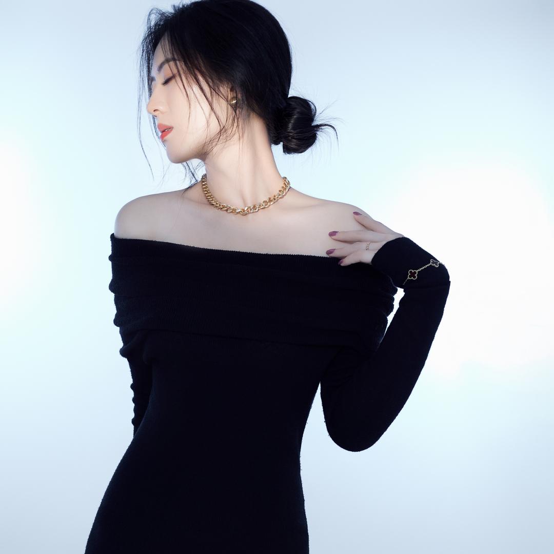 知颜美学艺术馆官方号