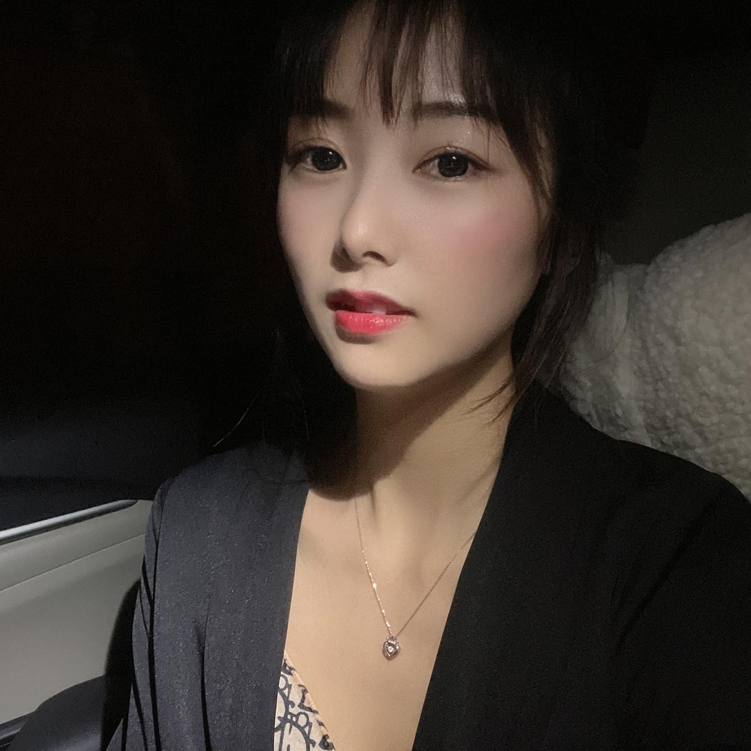 🫡二小姐是二不是傻🐼🫶