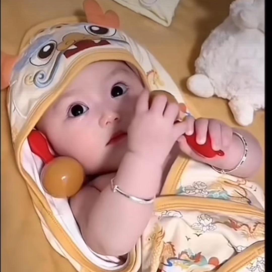 嗨…小温柔