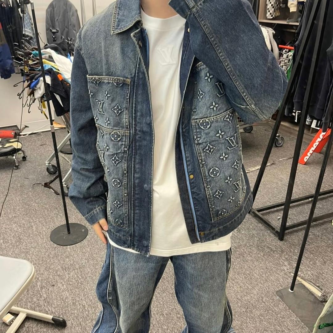 蓝色海洋水
