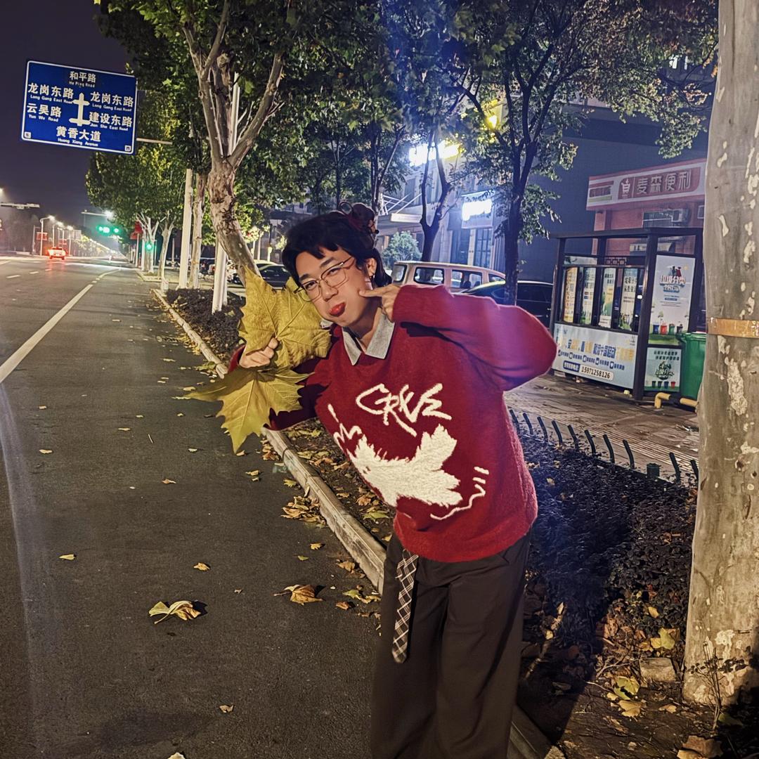 𝕭𝖔𝖒𝖇_ 𝕴𝕴