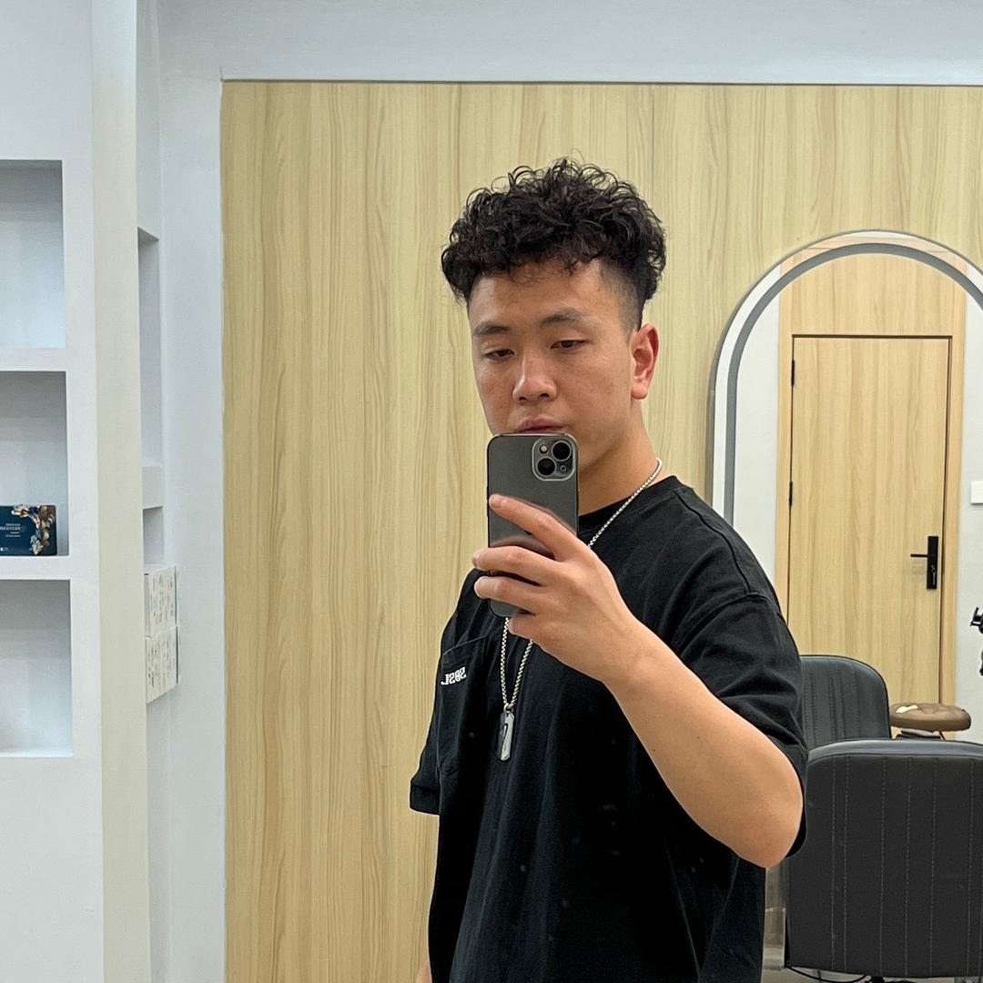 广汉的托尼老师