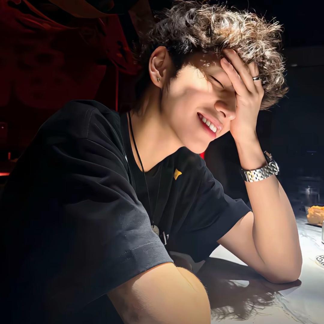 七仔/