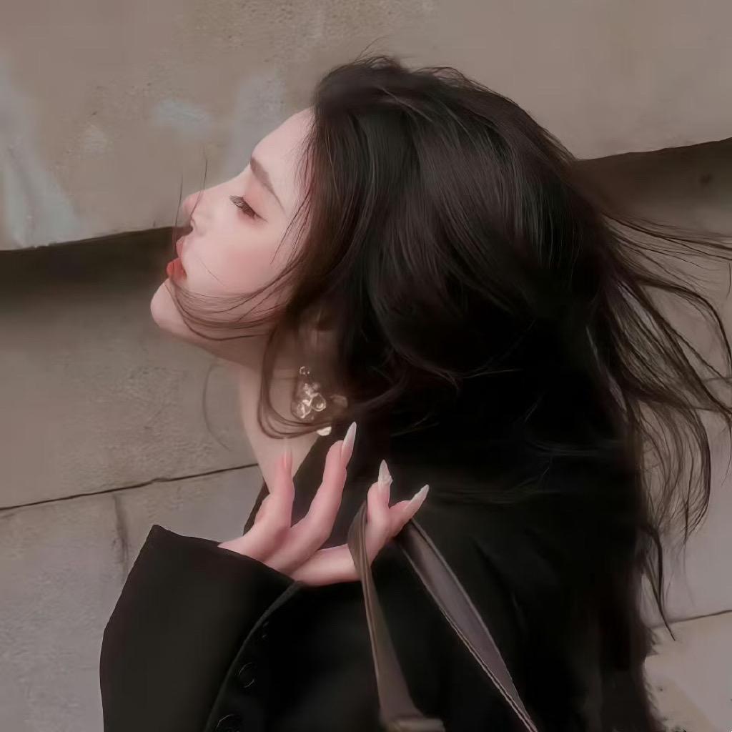 F、林晚⁹¹⁶