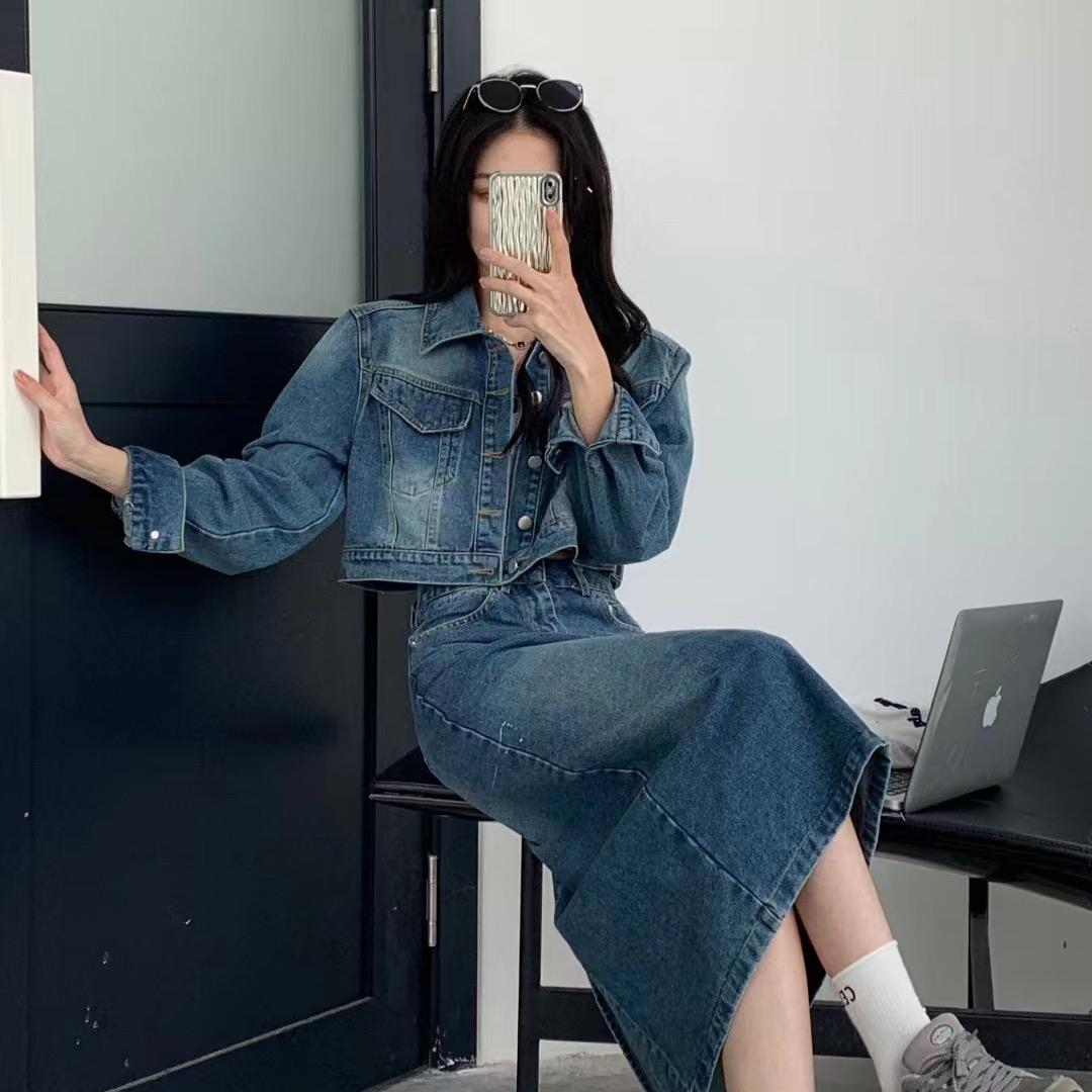 @海燕市场【与你】女装👚👗🍊