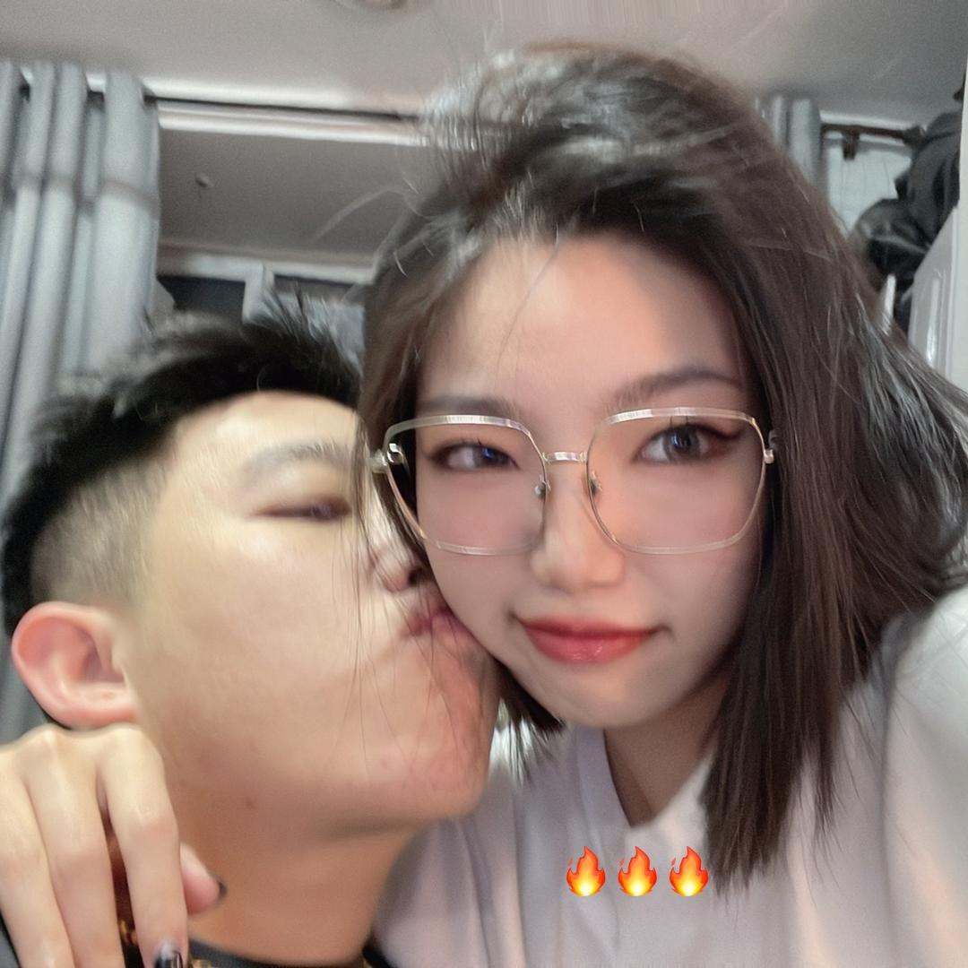 皮皮又饿了@抖音