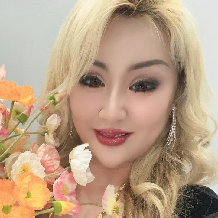 @混血儿中俄漂亮大女人