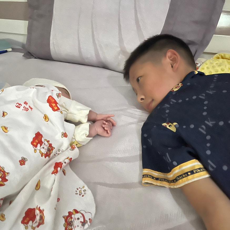 大布丁的小布丁