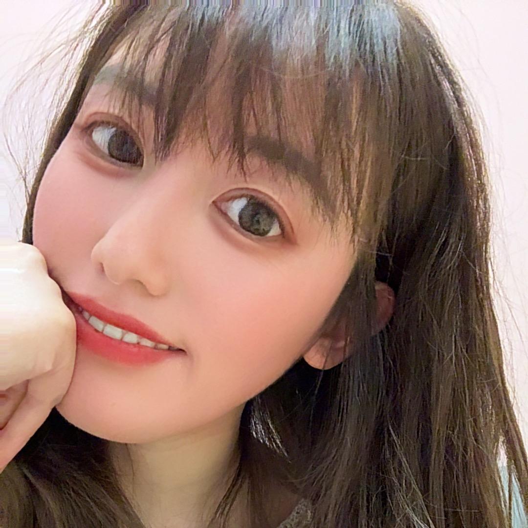 卖手撕兔小姐姐