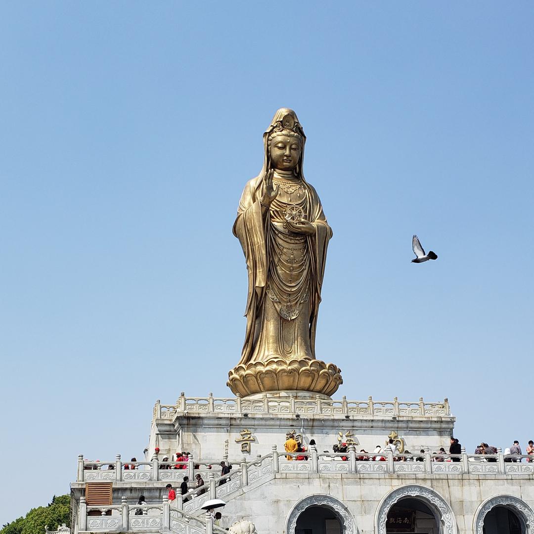 比烟花更寂寞