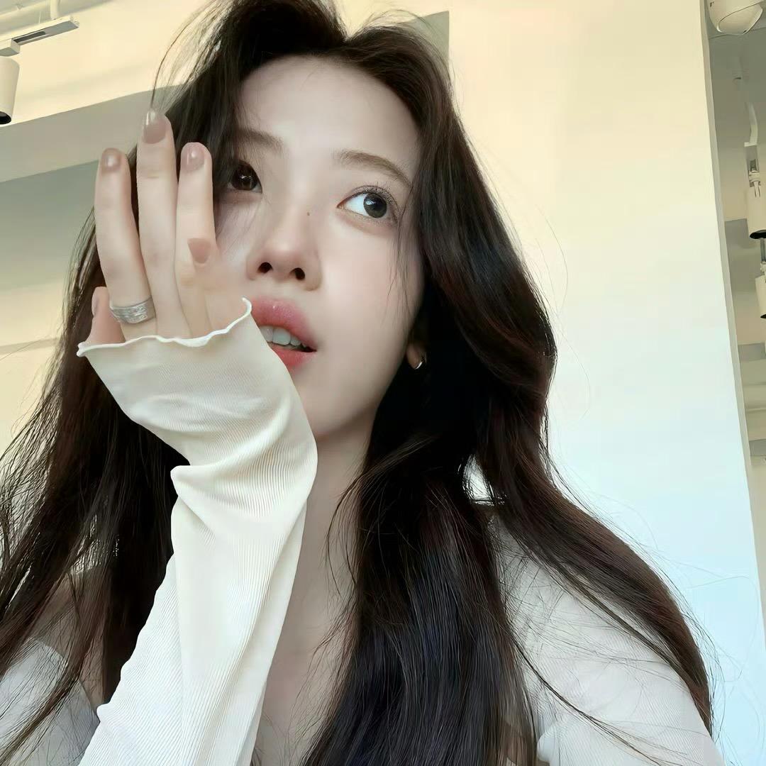 小温吃不了辣