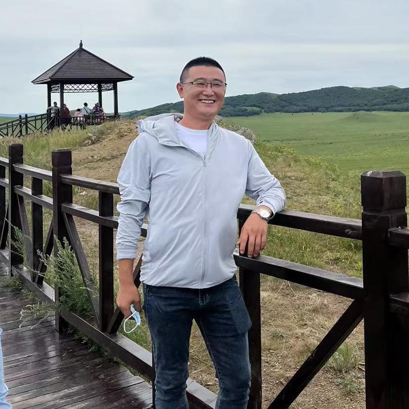 青岛绿泽淋樱花、北美冬青基地