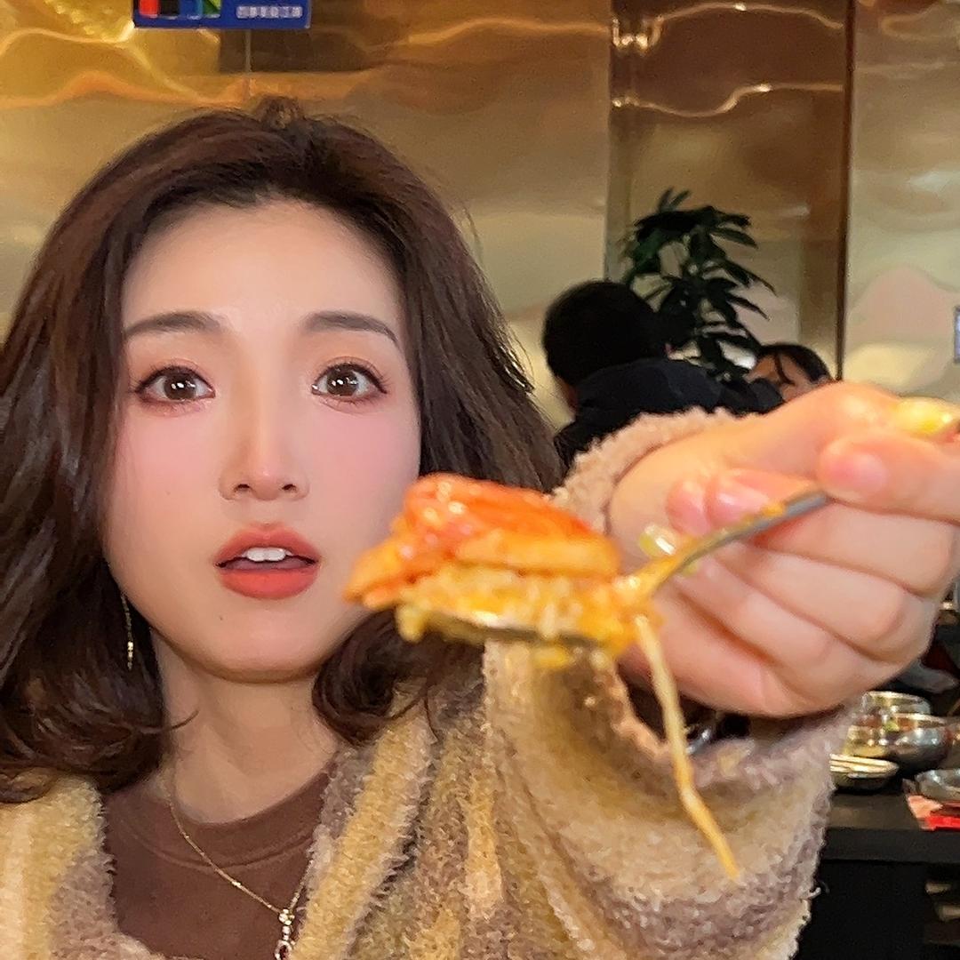 眼大肚皮小