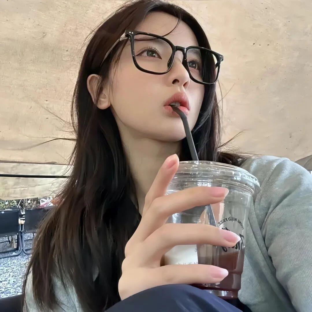 乐莞.