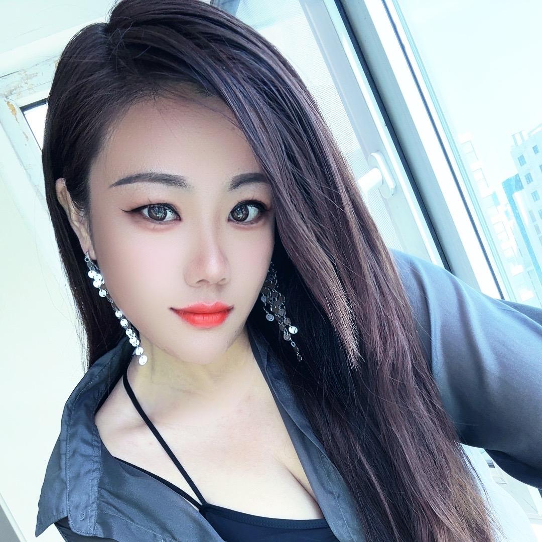 徐小倩
