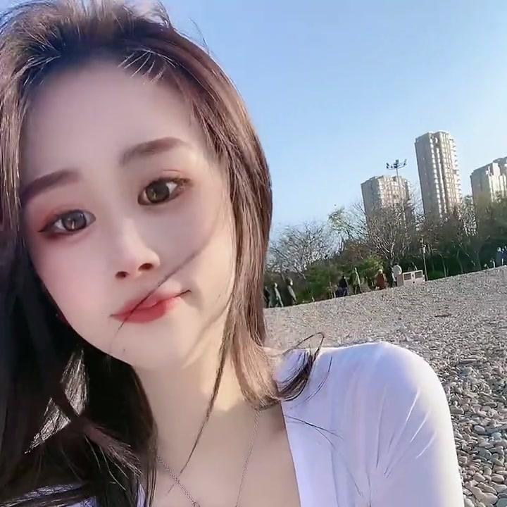 云墨甄选