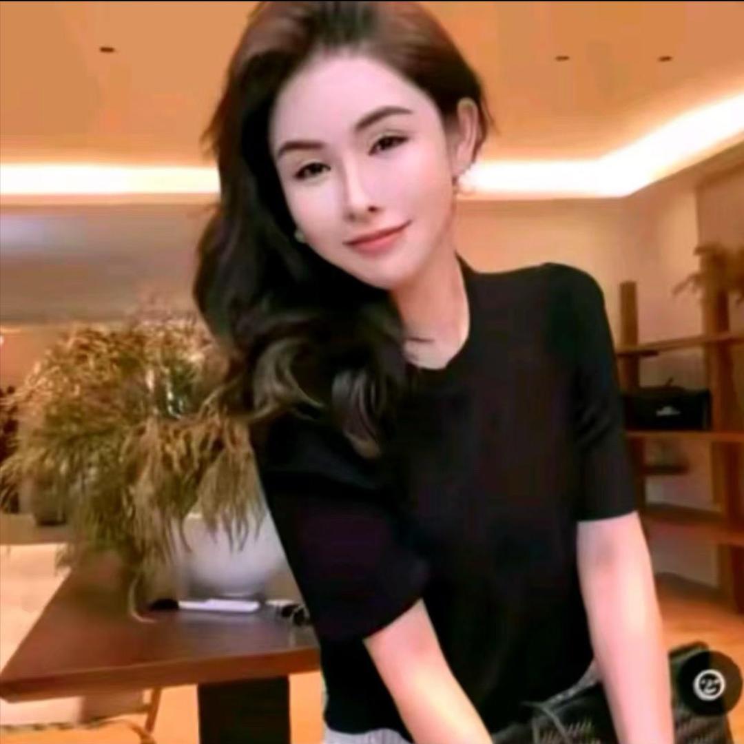 侯點點（直播穿搭）