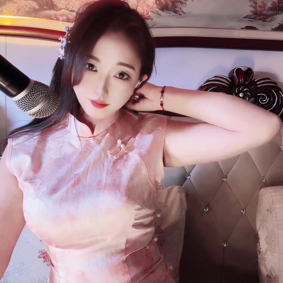 初一吖
