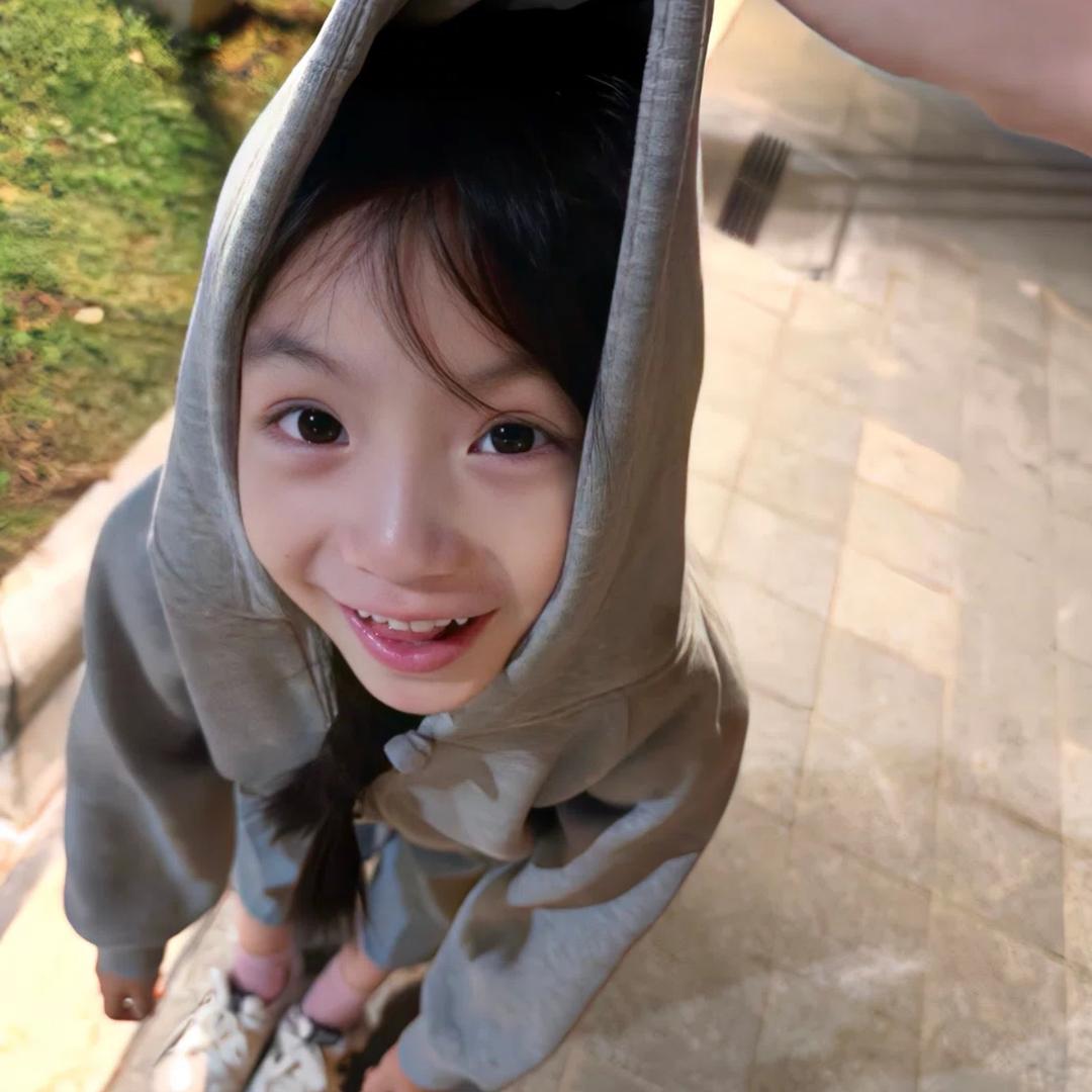 ㅤ  ㅤ  ㅤㅤ  ㅤ  ⁷