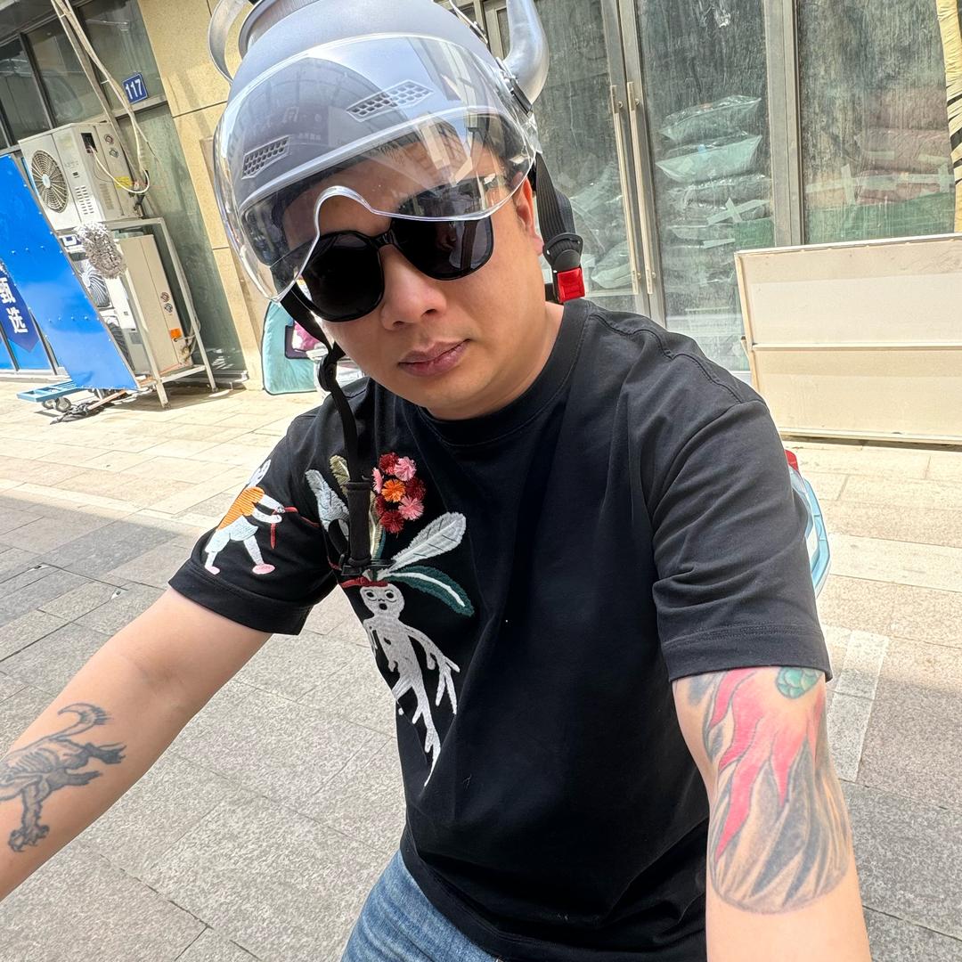洋五（大队长）