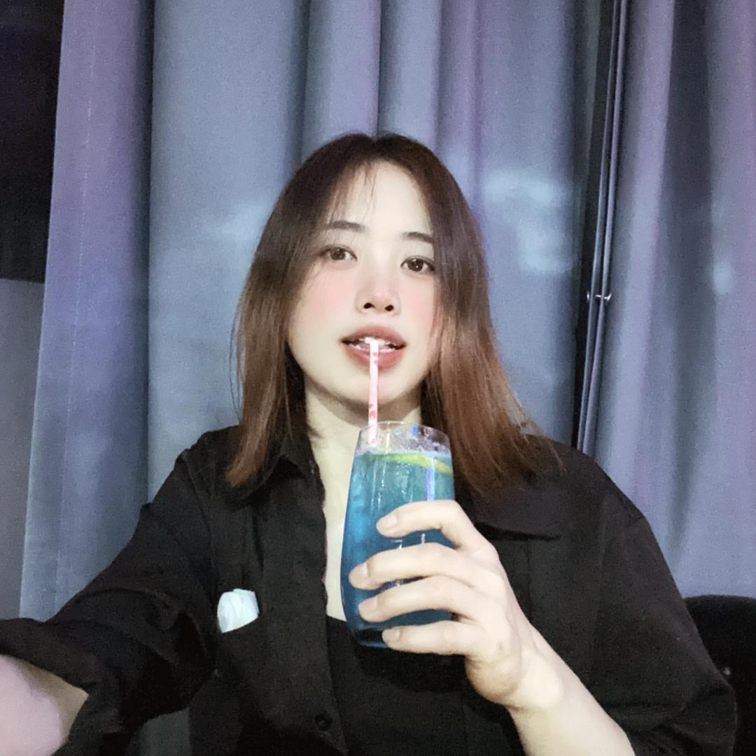 李子有点酸  ໑ຼₒ₂₄ 🌿