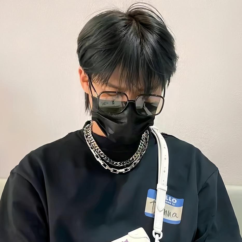 疯狂小杨弟•三只羊