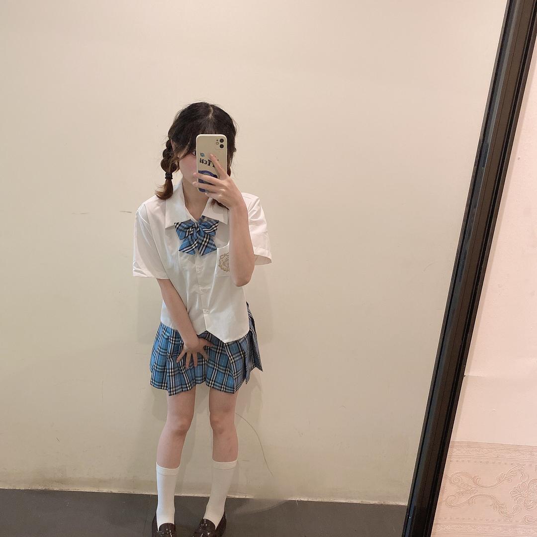 神的少女風情萬種.