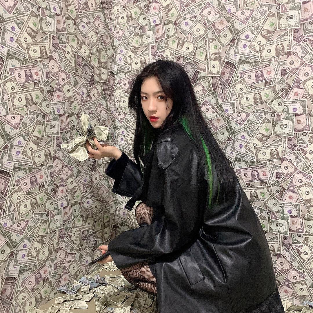 嘉玲有点小雀斑