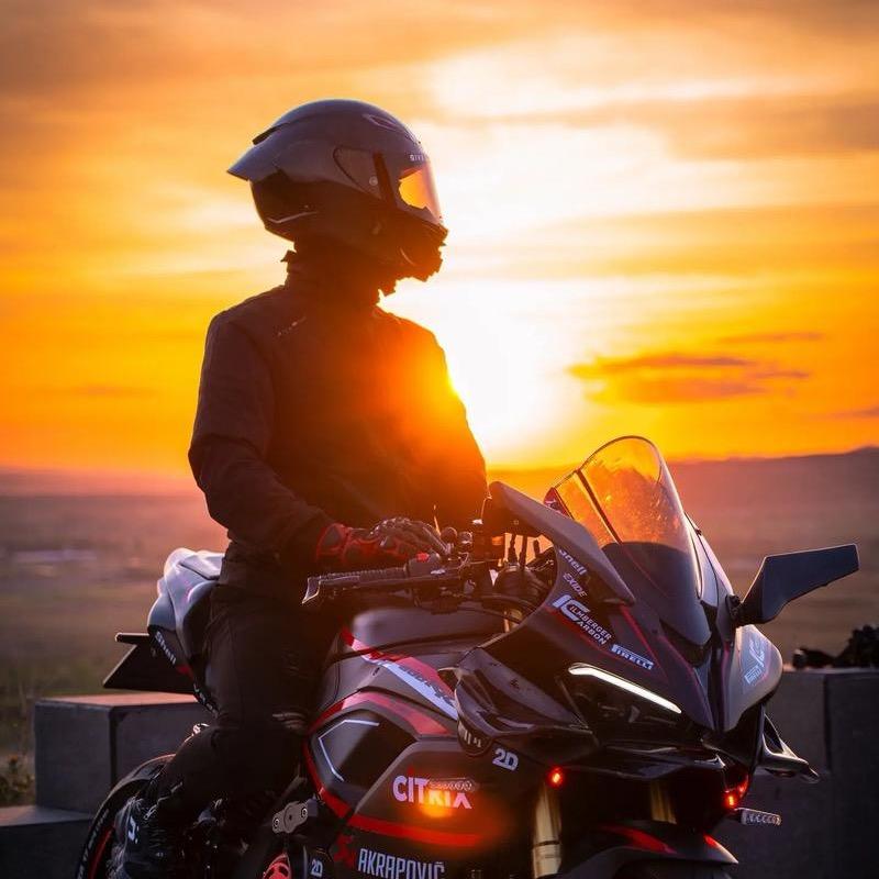 二轮拍档-阿贵贵