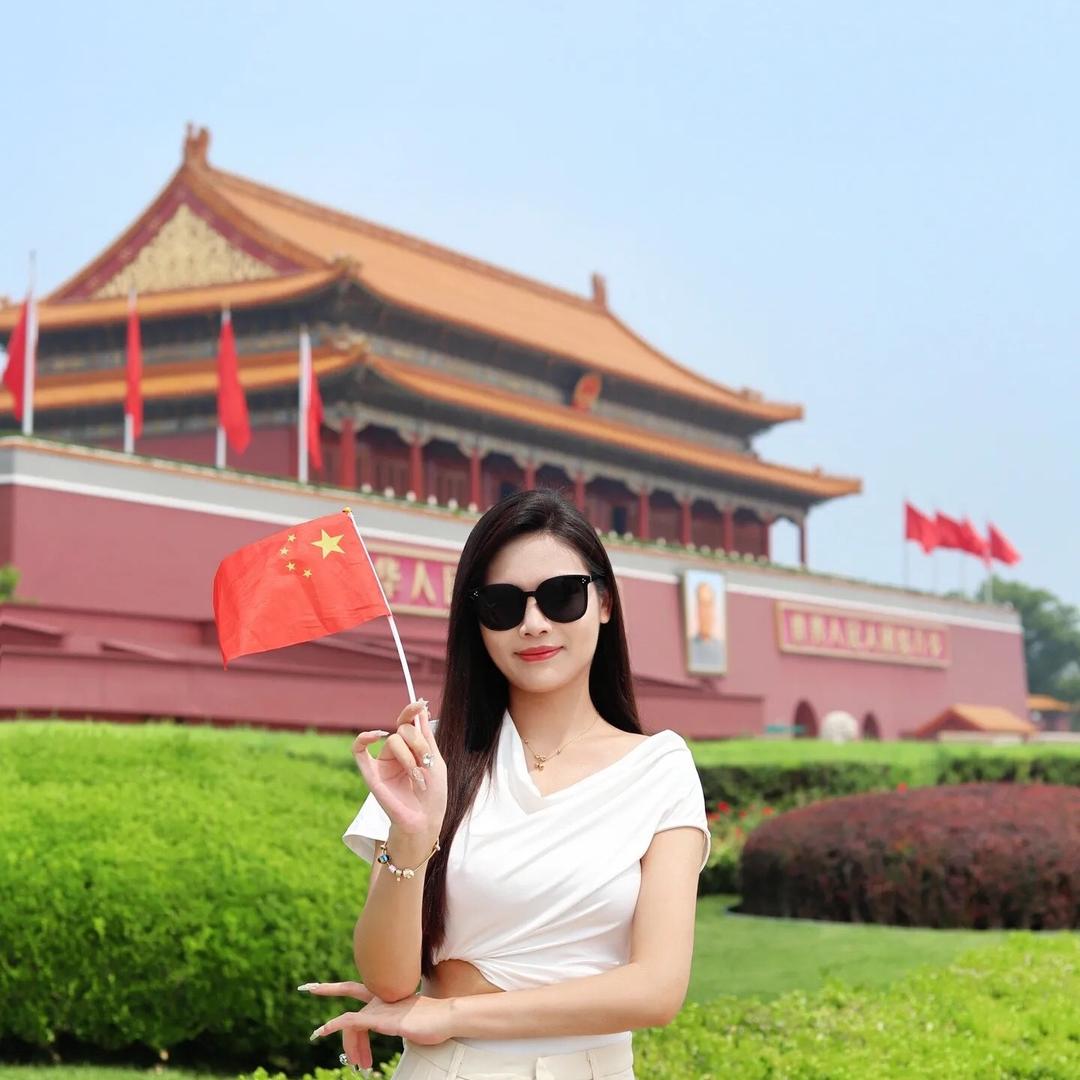 小菲带你游北京