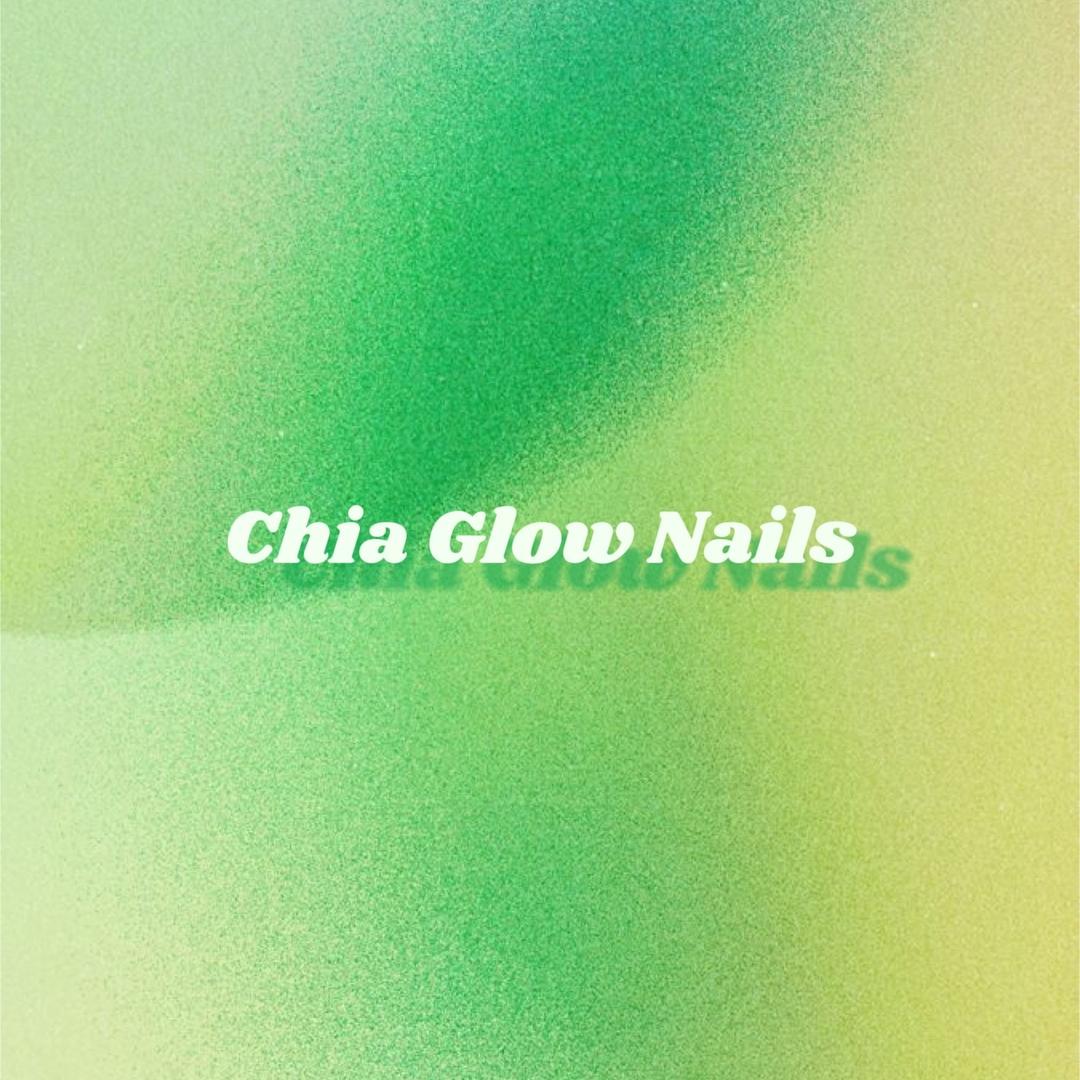 Chia Glow Nails