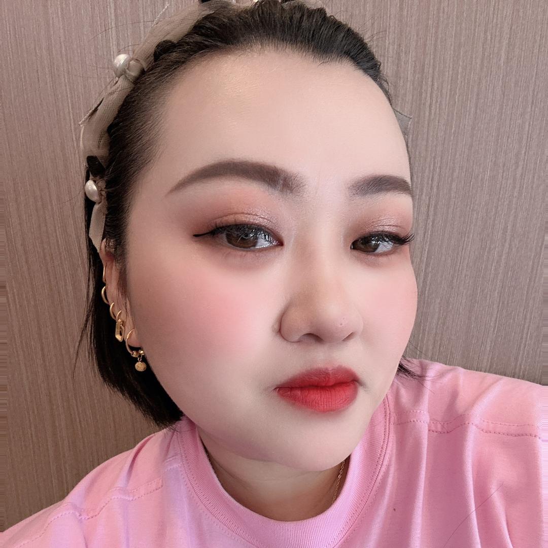 胡香