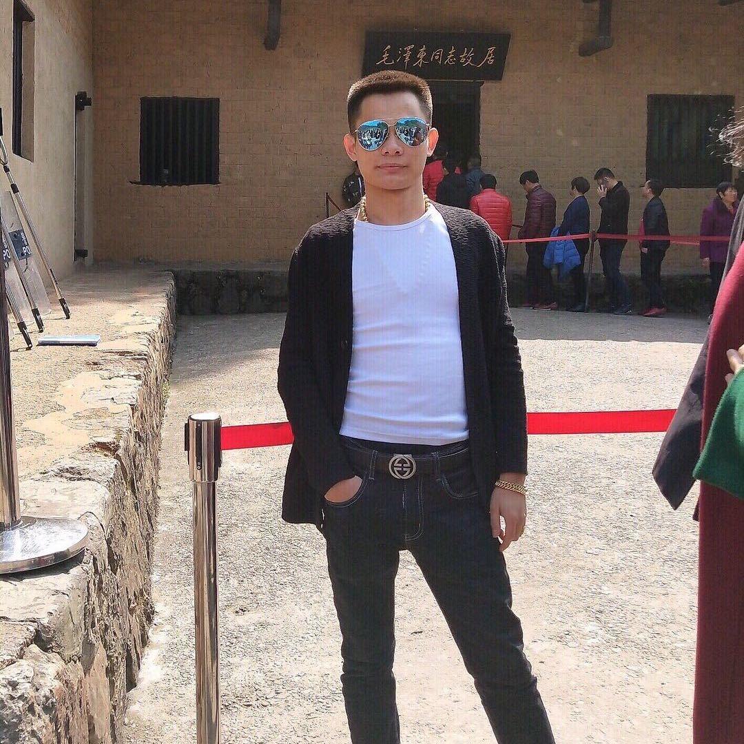 上官荣老师小号