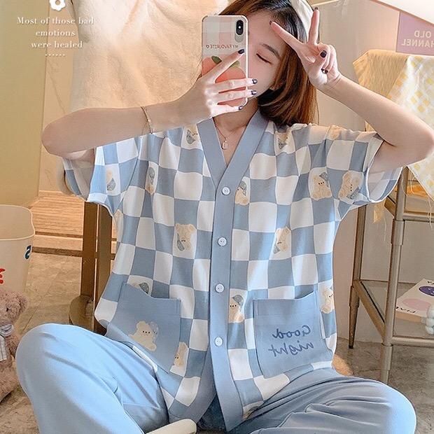 伊芝娟服饰企业店