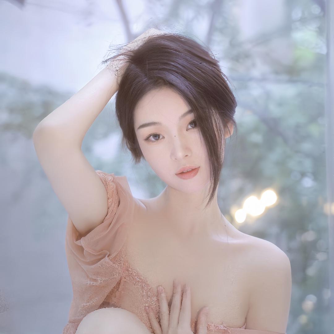 邰聆芯