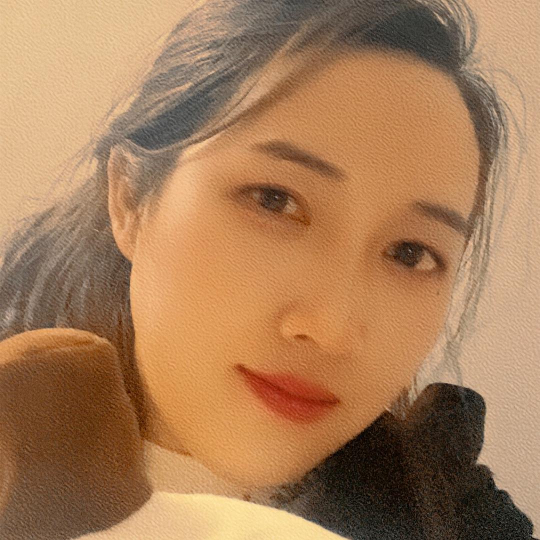 潘潘🫧