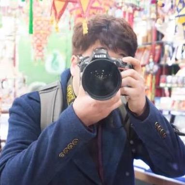 Mr..李