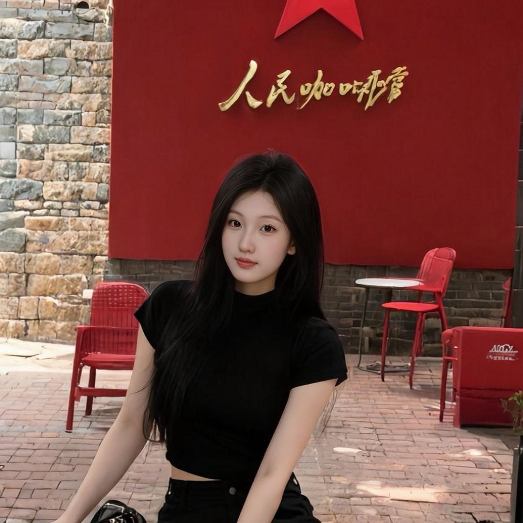 小李莓莓