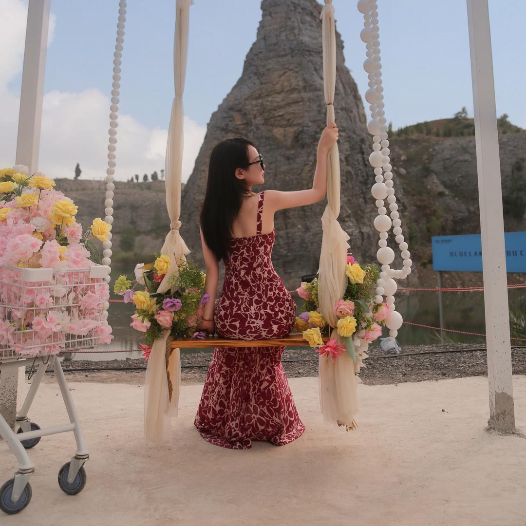 杨芳