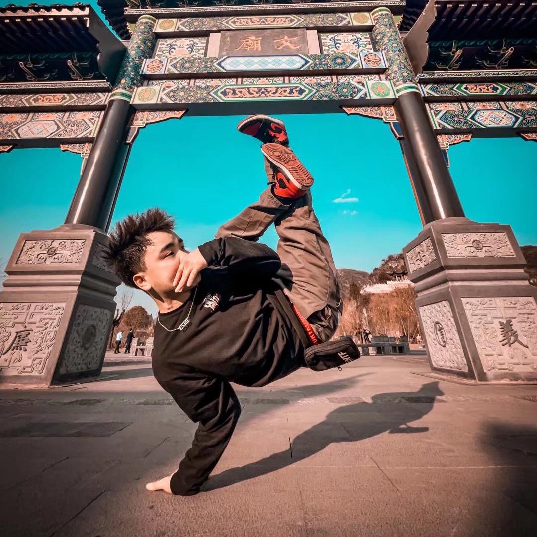 👊沃麦特王可兴