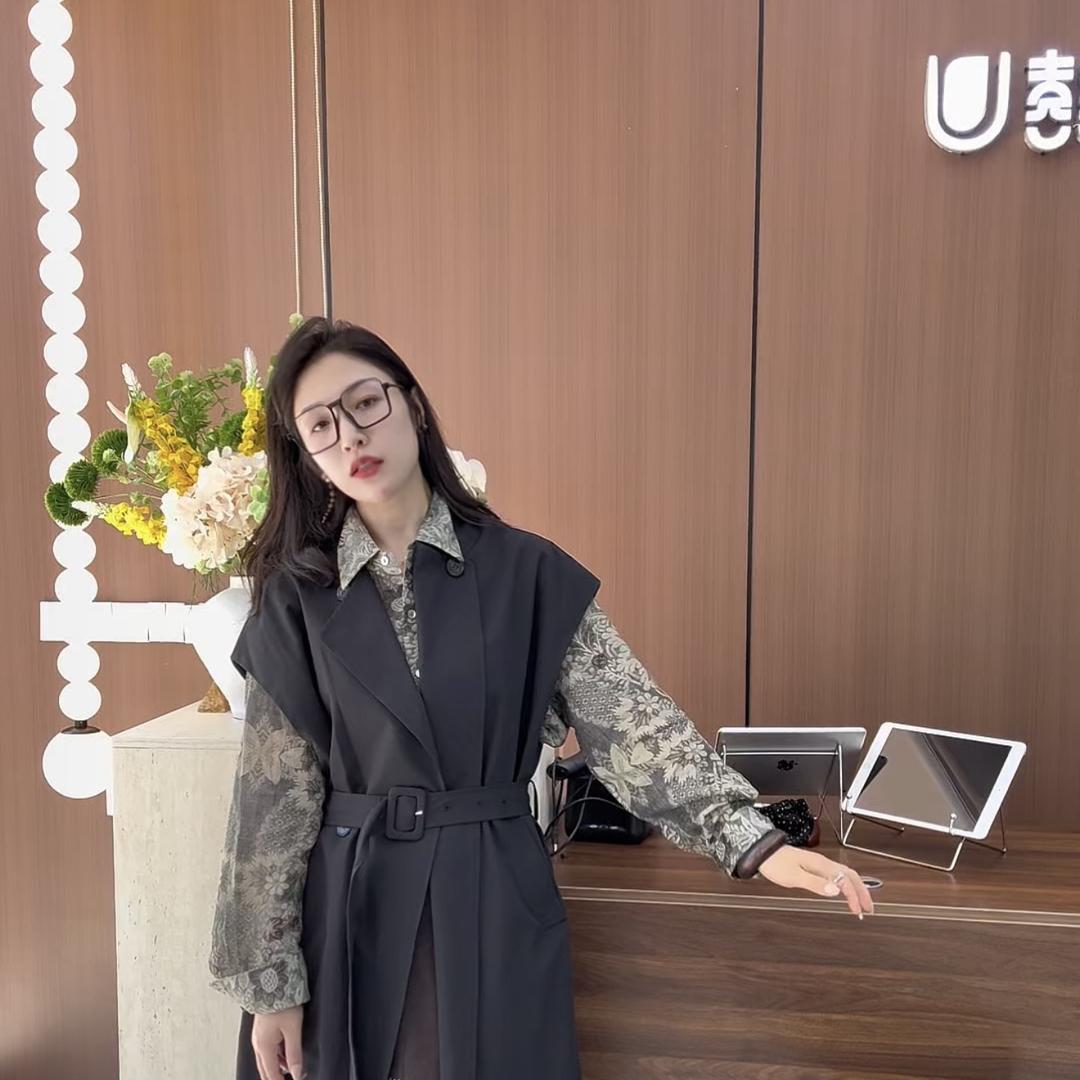 庆云囍U服装搭配空间