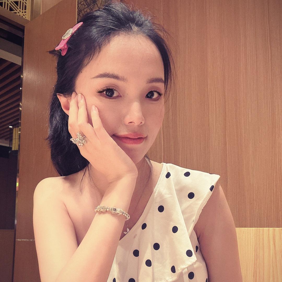 小丁不吃番茄