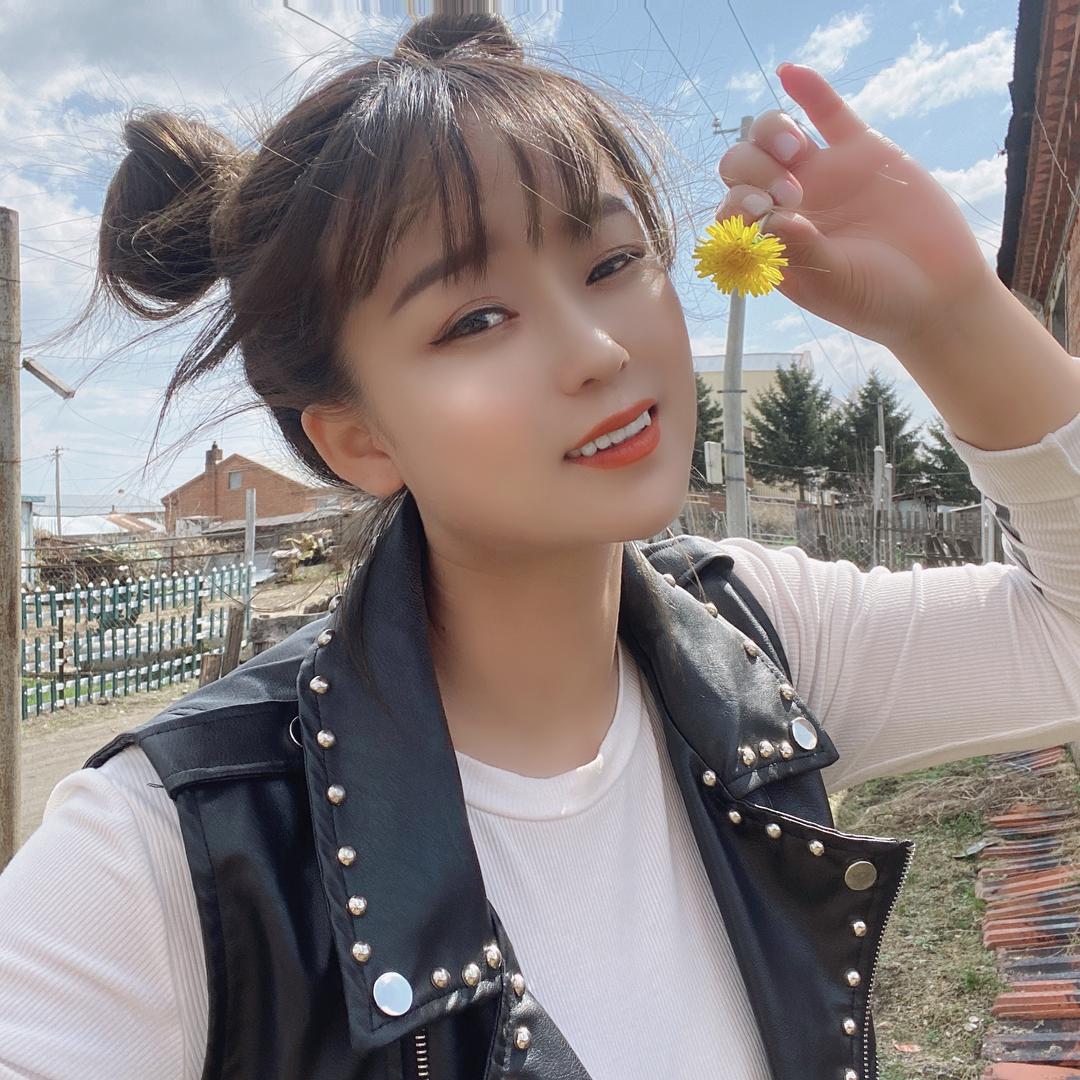情歌烟嗓🎤佳佳