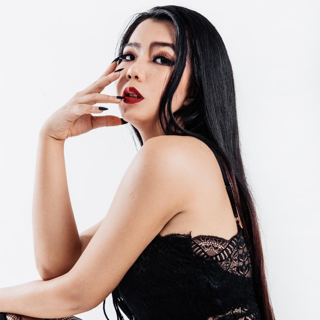 你的女神是Q姐🍁