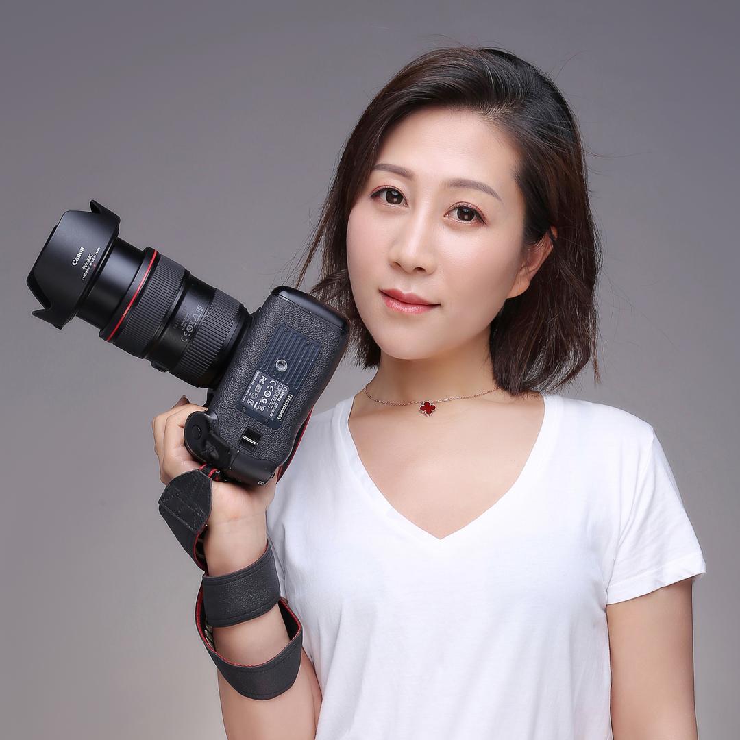 女摄影师_简零