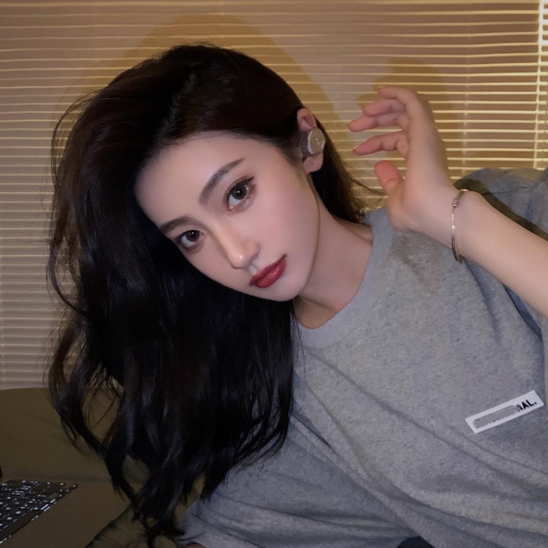米娅不酷