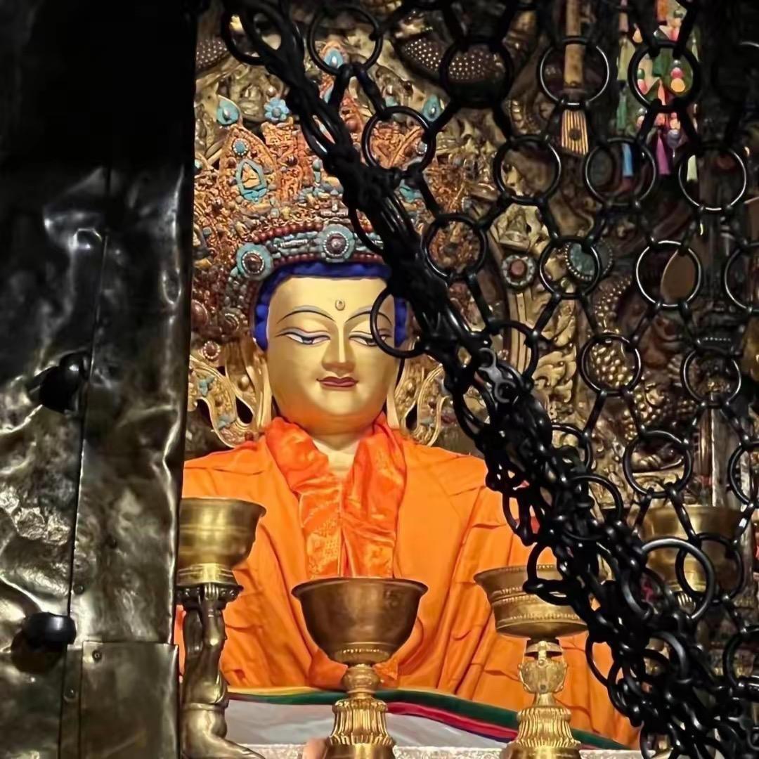 ༒  格桑🪷