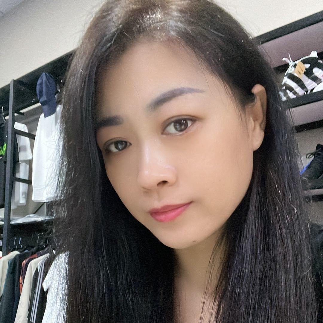 阳光运动潮品店批发
